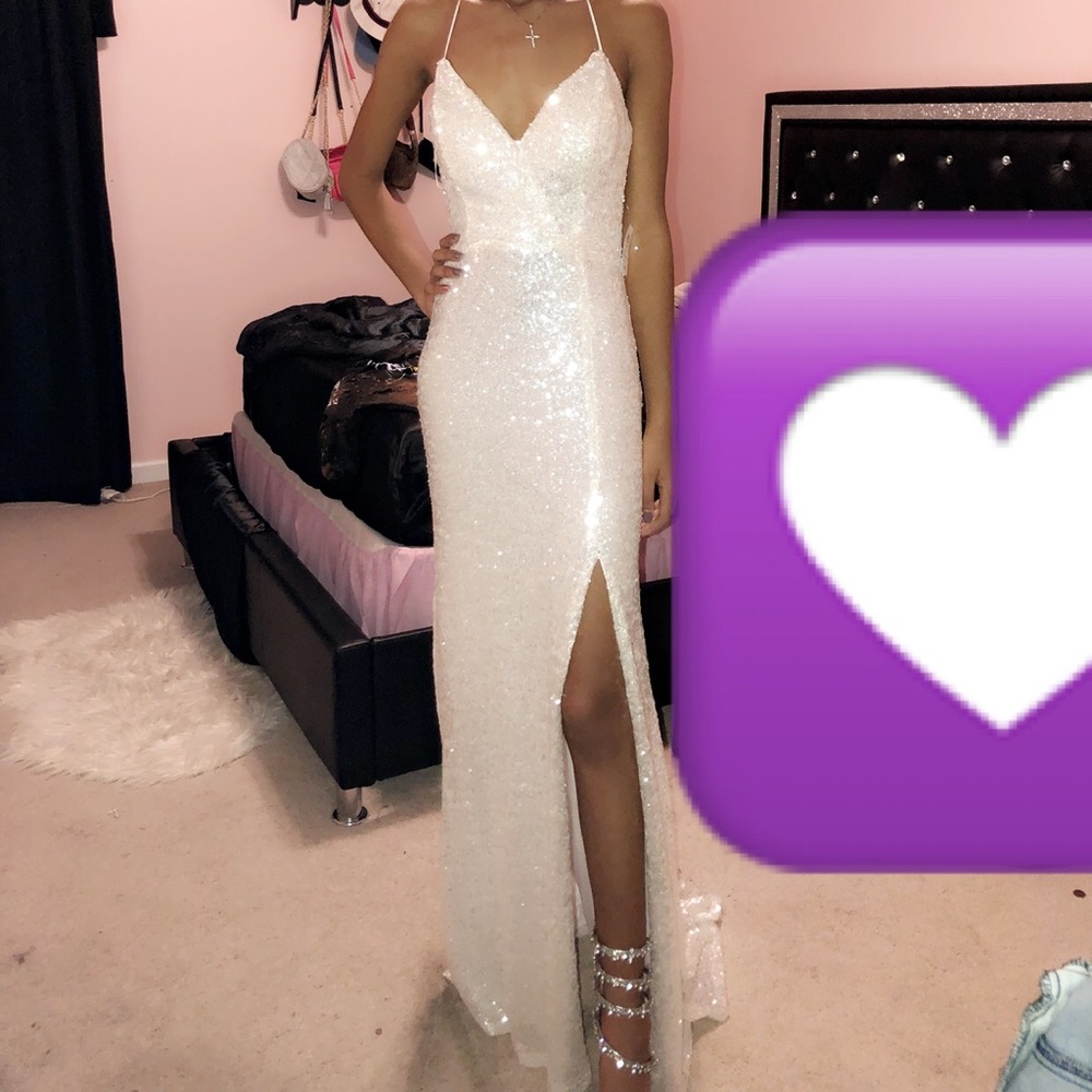 Size 0-2 Sequin Dress